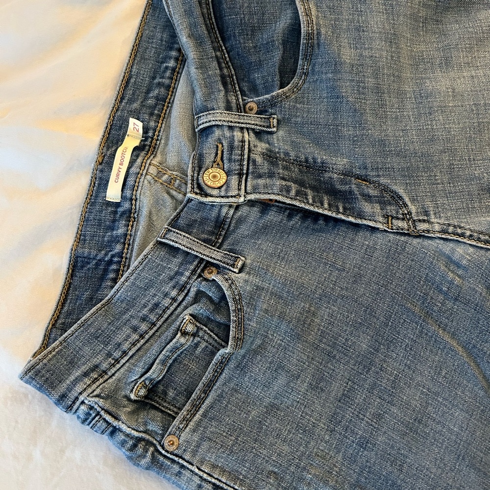 Levi’s Curvy Bootcut Jeans